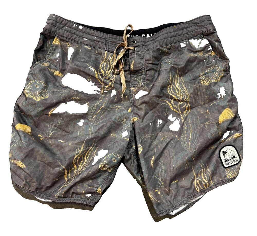 Howler Bros Men's Board Shorts Charcoal Gold Ocean Print Heed the Call Size 38